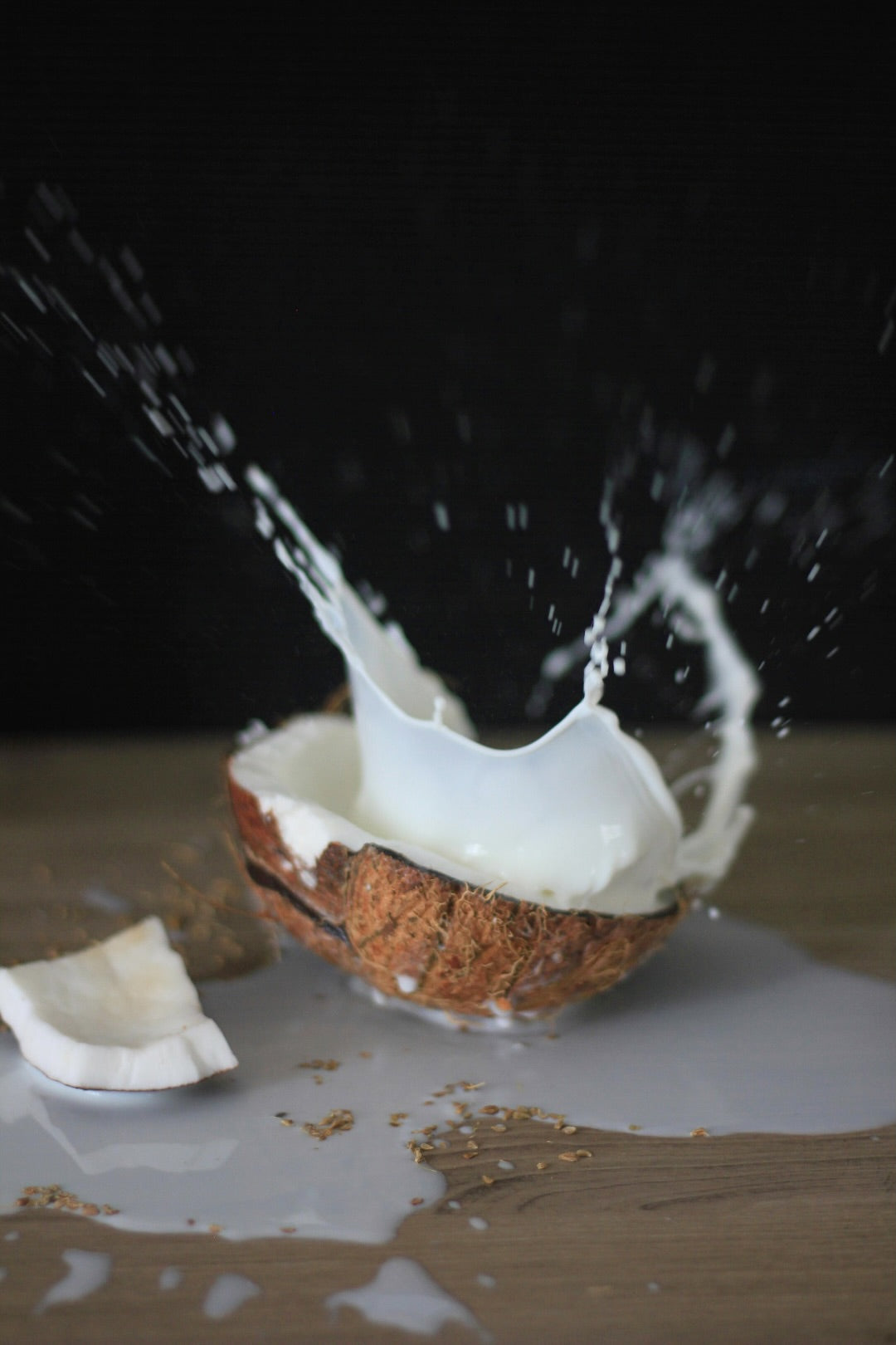 mac + mitchell lux milk bath coconut milk splash close up